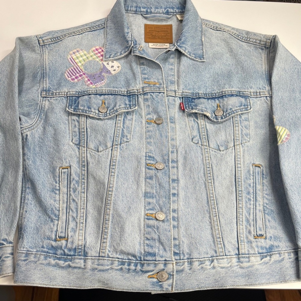 Levi's Premium 90's Trucker Jacket Womens M Fresh As A Daisy Patchwork Jean Coat - Picture 15 of 16